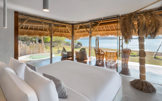 Bleu MATHIS Gili Asahan