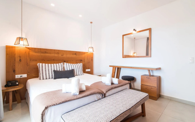 Villa Evi & Suites