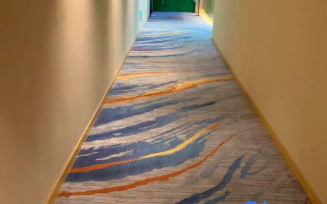Pebble Hotel (Shanghai Jiading North Subway Station)