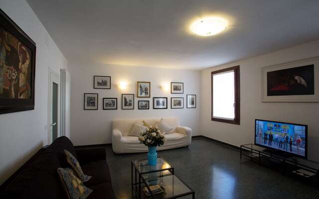 Venice Gallery