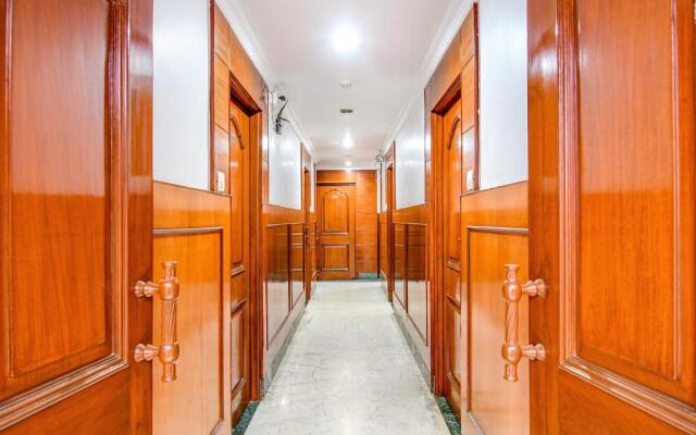 Fabhotel Panasia International