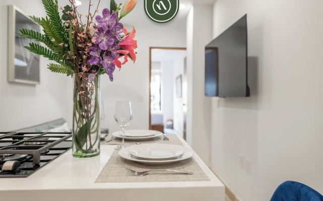 Centric 1 BR Condo in Zona Romantica - Pool