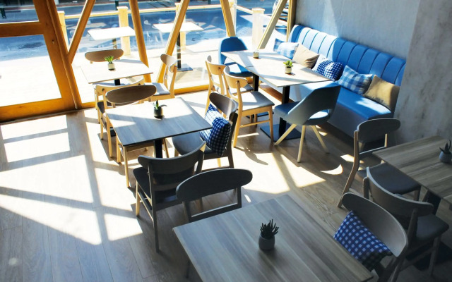 Qbic City Hotel