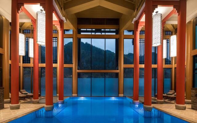 Banyan Tree Huangshan