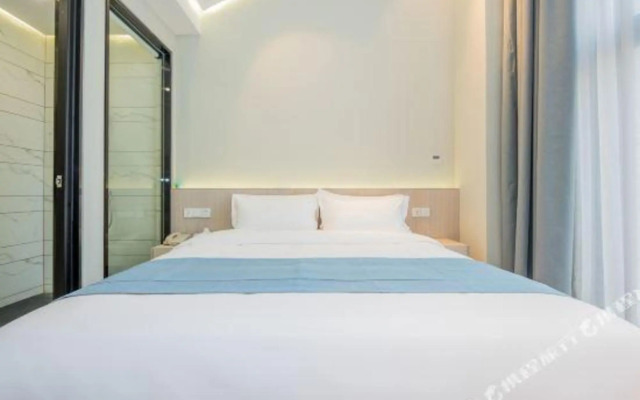 Meishi Hotel(Shanghai Changjiang South Road Store)