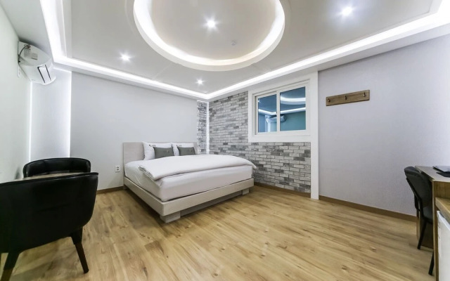 Daegu Dongdaegu Station Hotel Js
