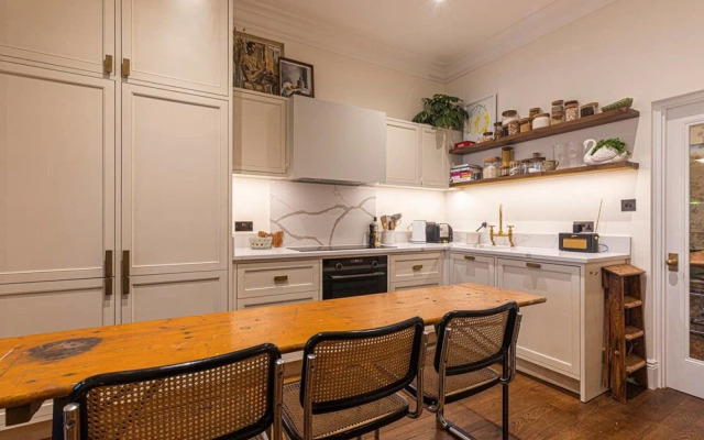 Lovely 2-bed Flat at the Heart of Notting Hill