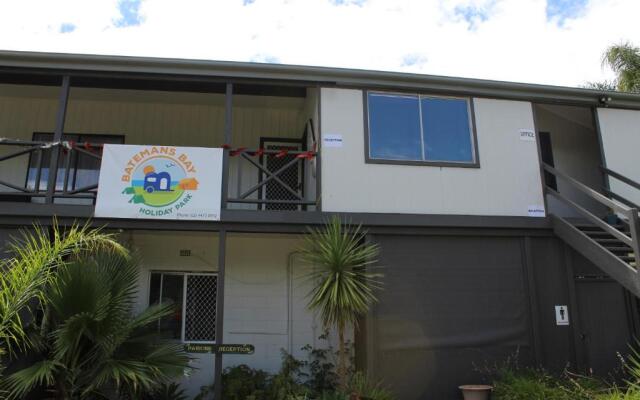 Batemans Bay Holiday Park - Hostel