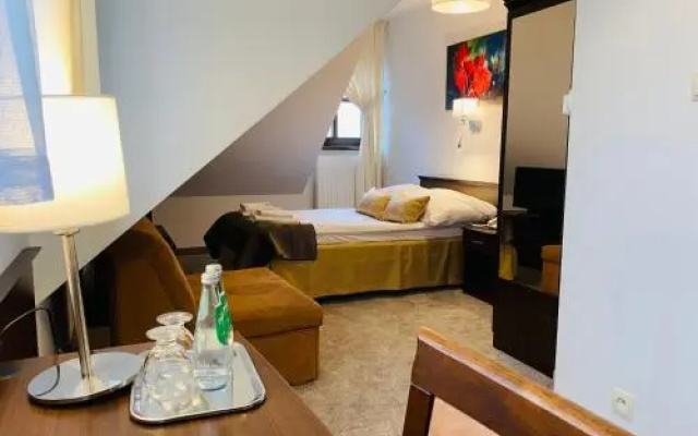 Hotel Tadeusz