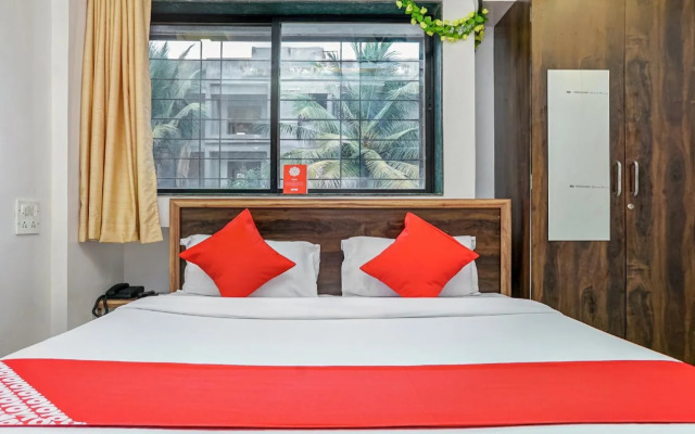 Aero Studio by OYO Rooms