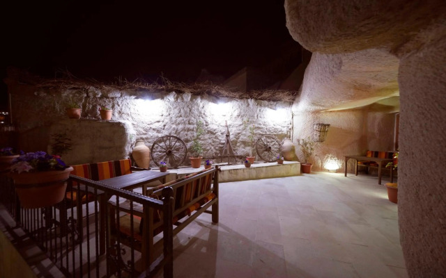 Adelya Cave Hotel