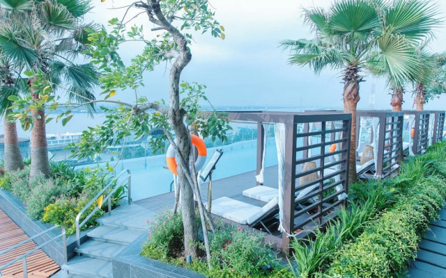 Central Plaza Hotel - My Tho