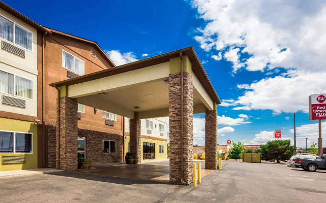 Best Western Plus The Four Corners Inn