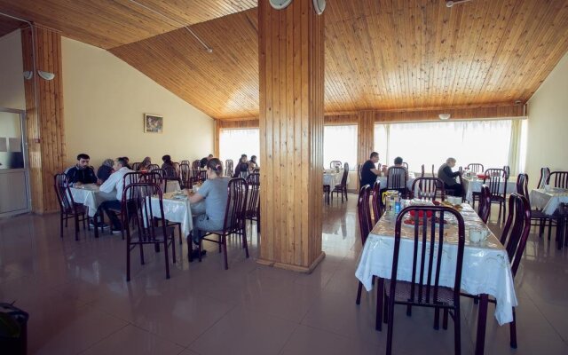 Gozel Naftalan Health Resort