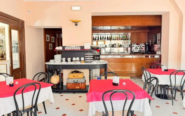 Hotel Armando s