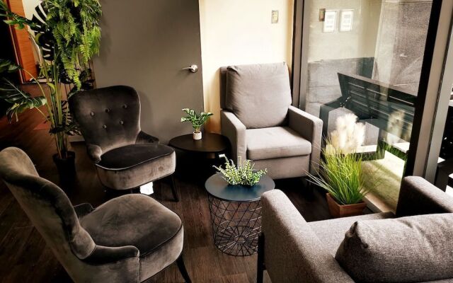 Bluewater Hotel Taoyuan