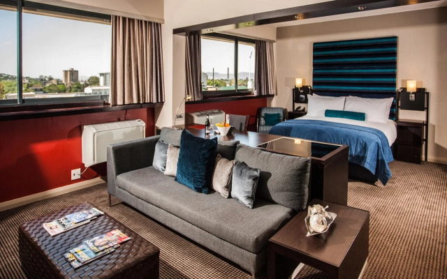 Southern Sun Newlands