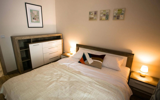 FriendHouse Apartments – Krowoderska