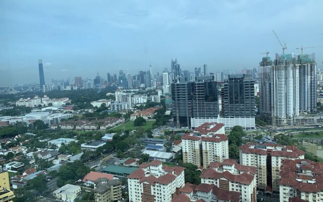 Arte Plus By IV Suites KLCC