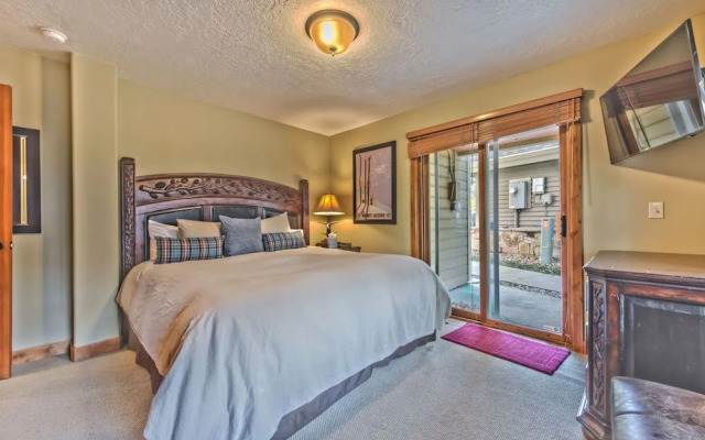 Abode on Nakoma Home