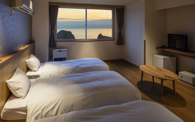 Shiretoko Yuhi No Ataruie Onsen Hostel