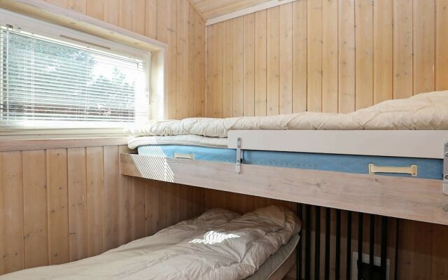 6 Person Holiday Home in Saeby-by Traum