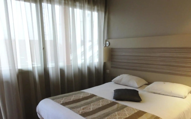 Hotel Kyriad Toulouse Sud - Roques