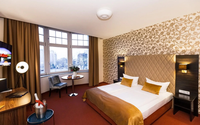Hotel Royal International