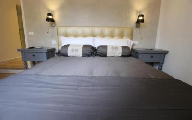 Al 32 B&B