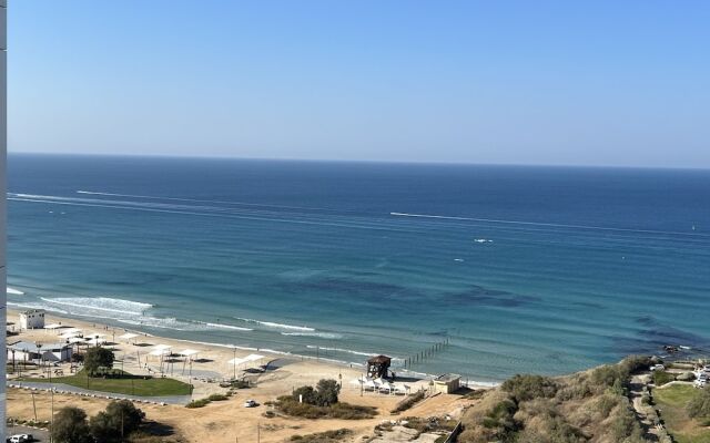 Prince Palace Hadera White Beach