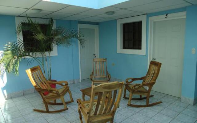 Hotel YAYABO