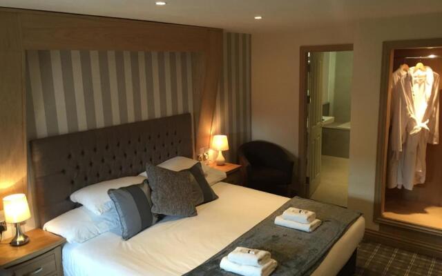 Nithsdale Hotel