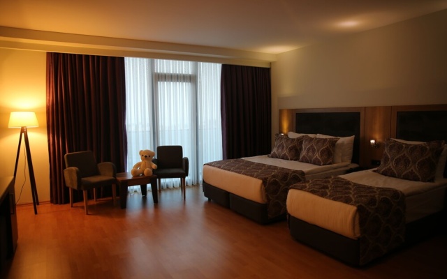 Metro City Apartments