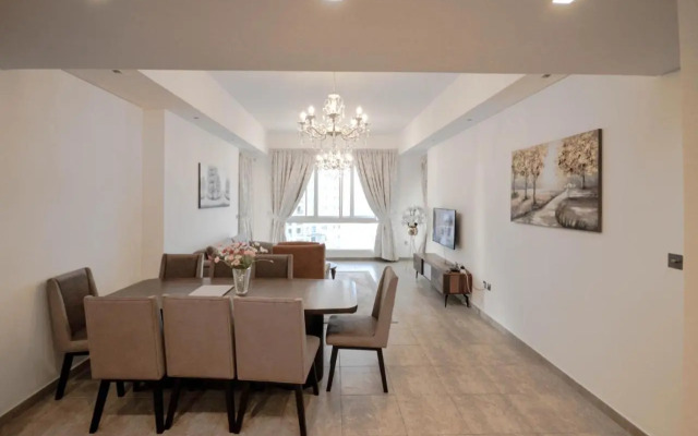 Frank Porter - Marina Residence 5
