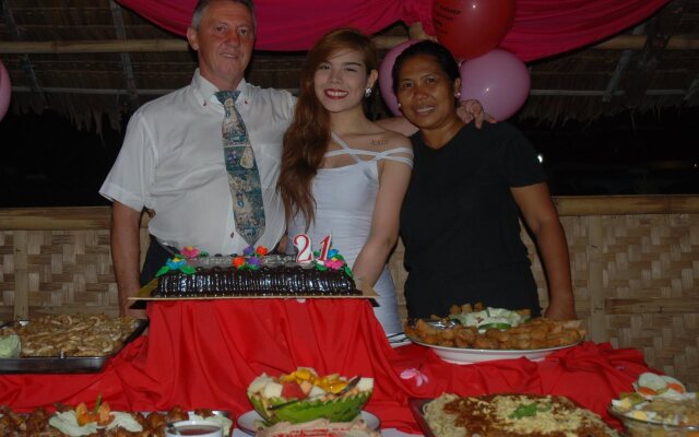 La Parola Orchids Beach Resort