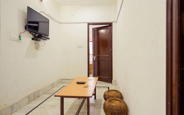 OYO 14074 Home Serene 2BHK Barlowganj