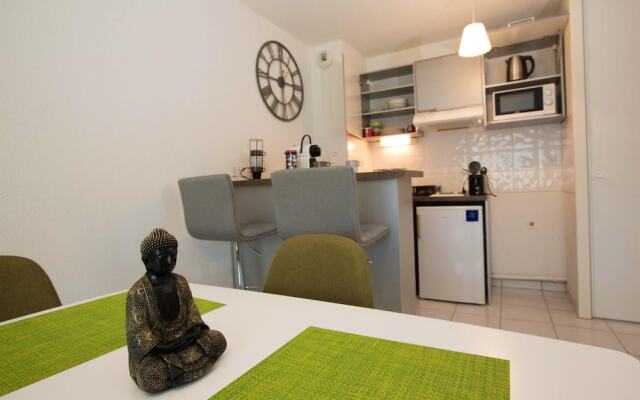 Studio in Athesans-étroitefontaine, With Pool Access, Furnished Garden