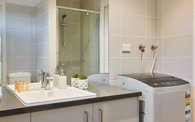 Cozy and Airy 1 Bedroom Flat
