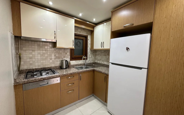 Homelike Residence