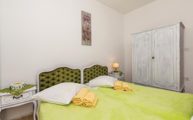 Awesome Home in Bregi With Wifi and 2 Bedrooms