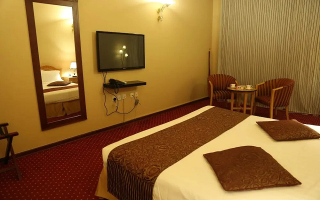 Safwat Al Amal Hotel