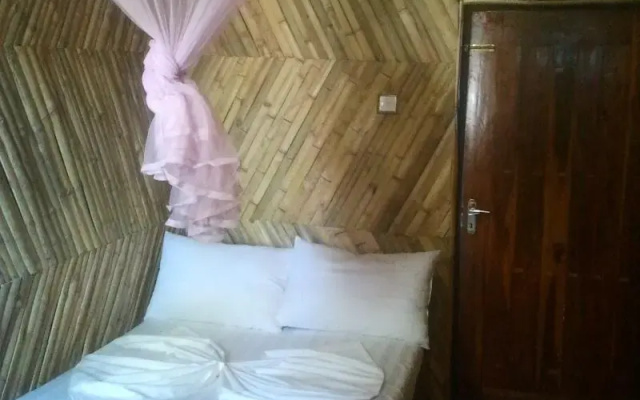 Five Trees Beach Resort Hotel