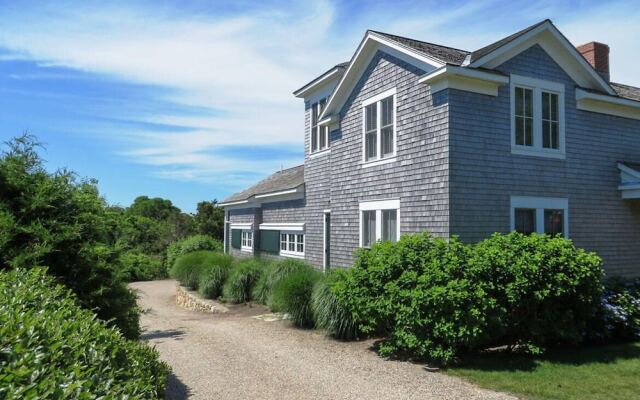 27 Barcliff Avenue Four Bedroom House