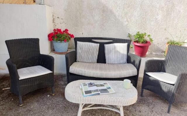 Villa IRENE Evia, 4 bdr, Pool, 500m to Beach