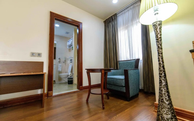 Alphaplus Apartments