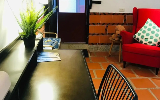 I-Shan House