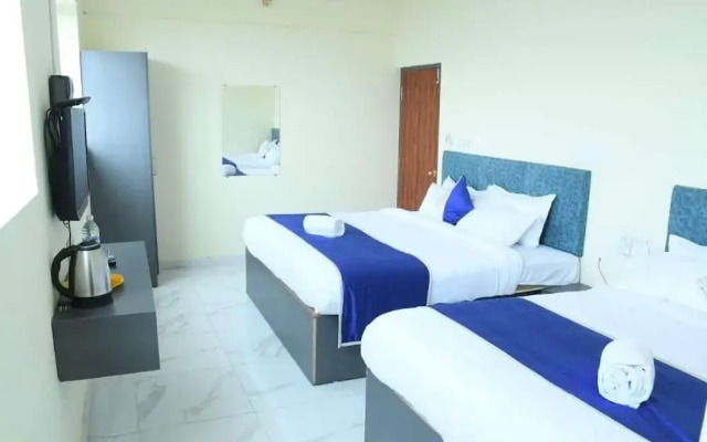 SanvaLuxuryRoom By Royal VIP Hospitality