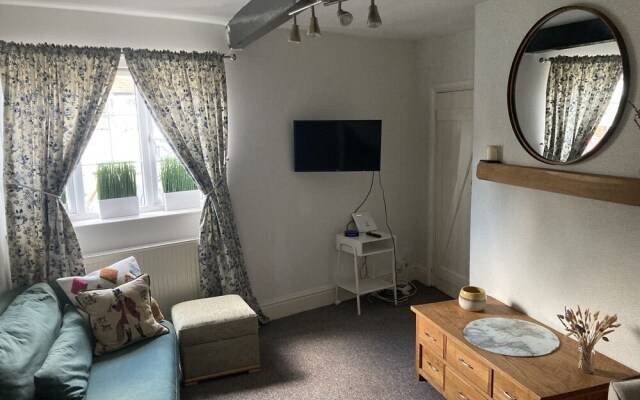 Ask 4 Discount, Best 3-bed House in Manchester