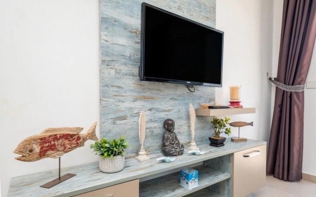 Seafront Flat With Breathtaking Sea View in Bodrum