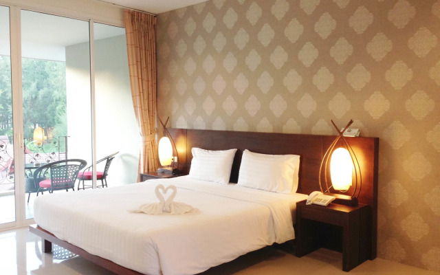 L'esprit de Naiyang Beach Resort